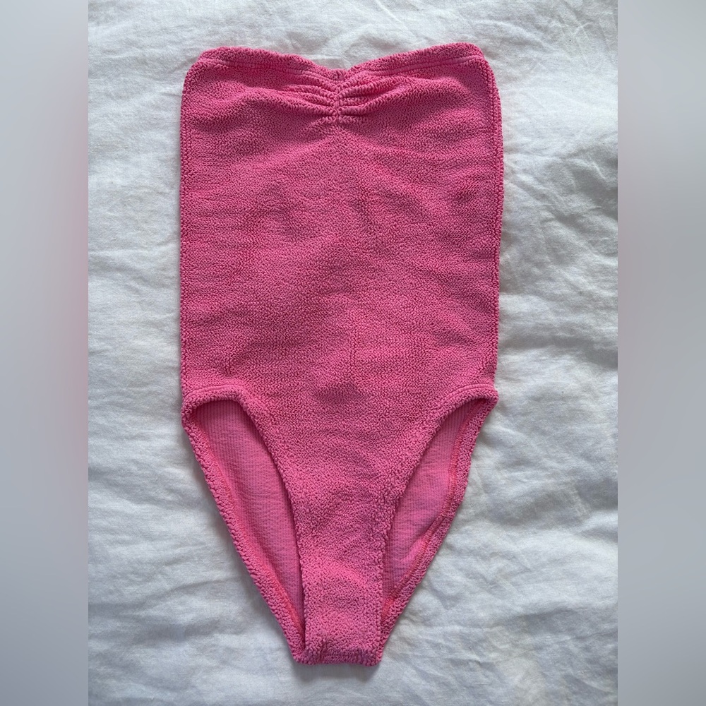 Hunza G Pink Textured One-Piece Swimsuit